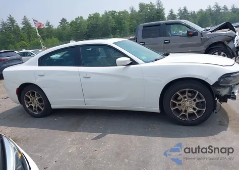 2016 Dodge Charger Sxt z USA, uszkodzony, nr VIN 2C3CDXJG7GH351746
